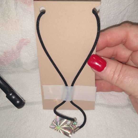 Tiger Kitty Pendant - Picture 4 of 8